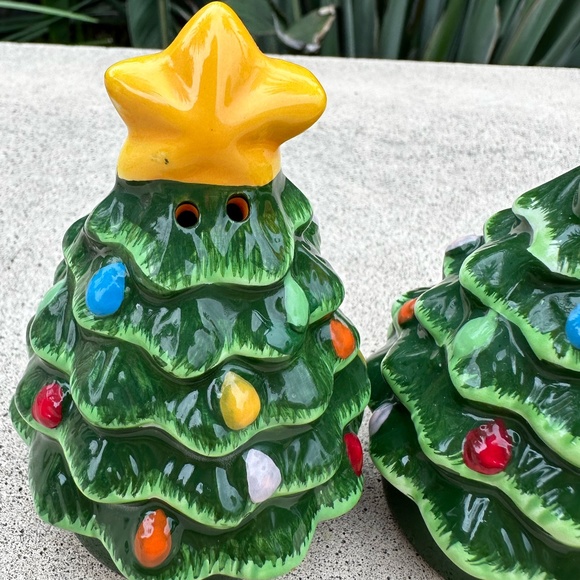 Mr Christmas retro green tree SALT & PEPPER shaker set vintage in box - Picture 2 of 10